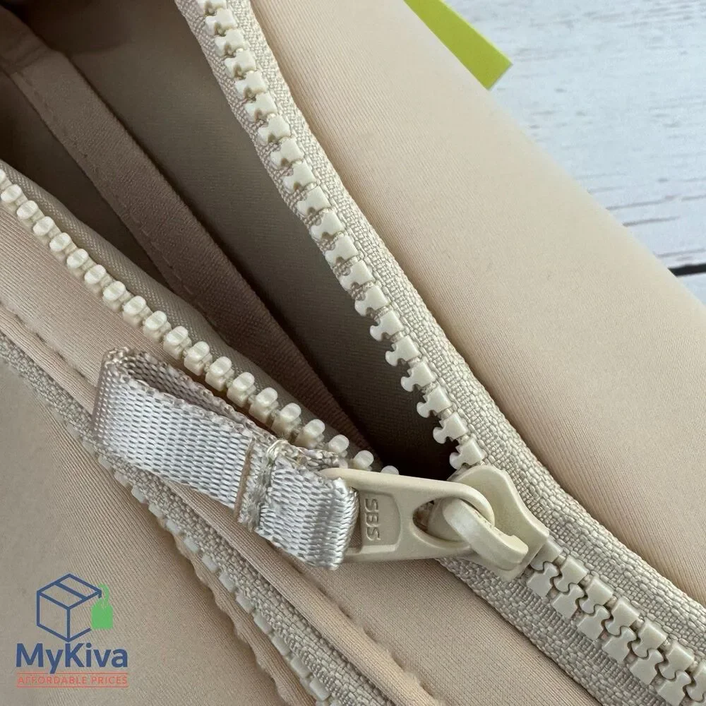 Belt Bag All In Motion Premium Cream Water Resistant Knit Fanny Pack